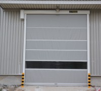 快速門 pvc卷簾門 工業(yè)門 高速門 地磁雷達感應(yīng)系統(tǒng)可定做 (2)